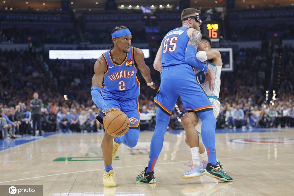 亚历山大30+6+9布里奇斯空砍20分 雷霆擒黄蜂取5连胜