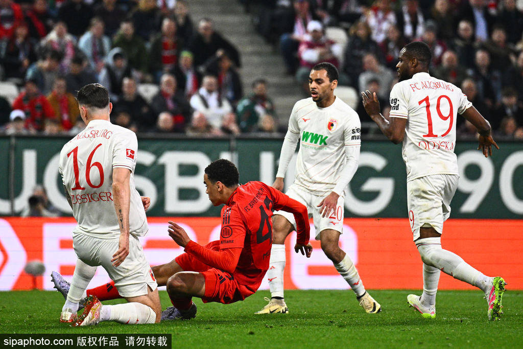 德甲-凯恩破门穆西亚拉进球+伤退 拜仁3-1奥格斯堡9分领跑