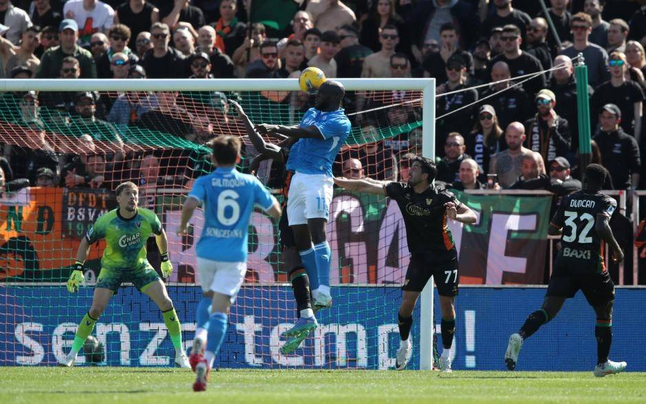 孔蒂若夺冠将创造一大神迹意甲冠军归属可能需要附加赛